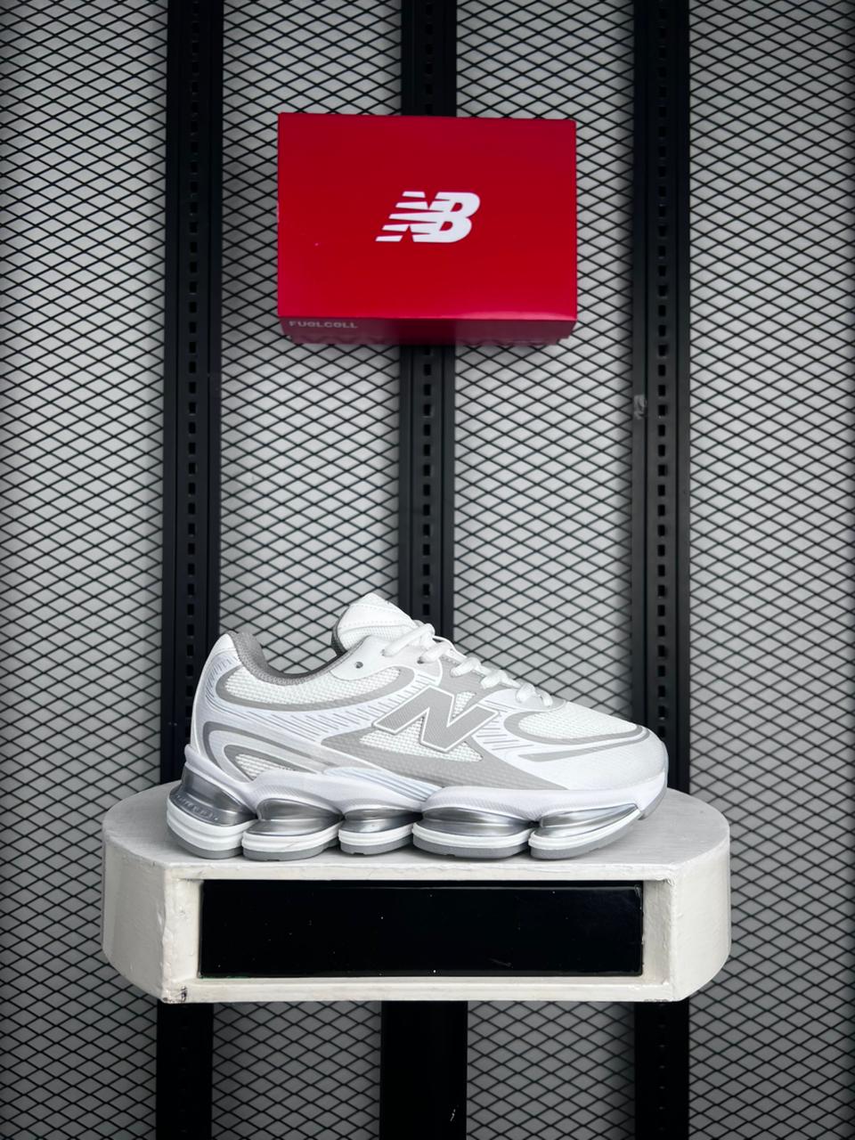 NB Sneakers