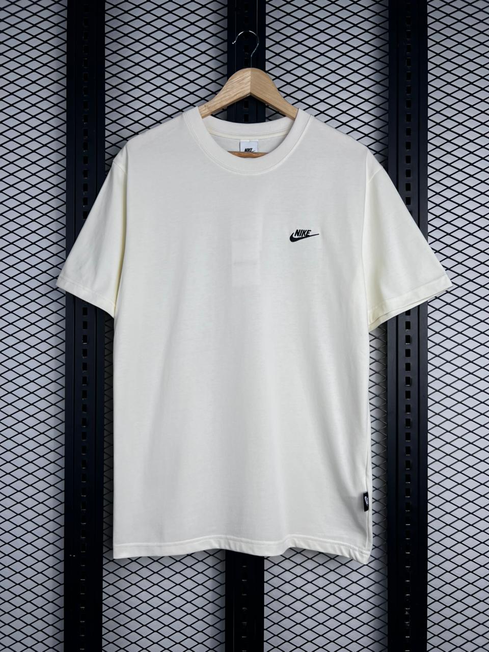 Nike Essential Cotton Tee