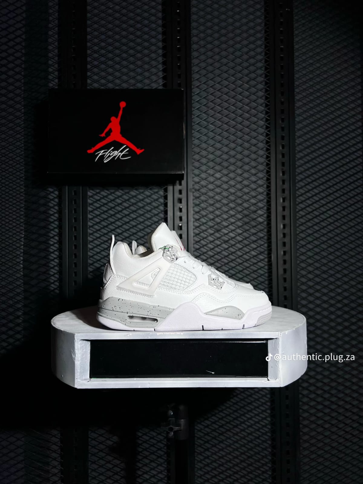 Air Jordan 4 Retro — Multi-Colourway Collection