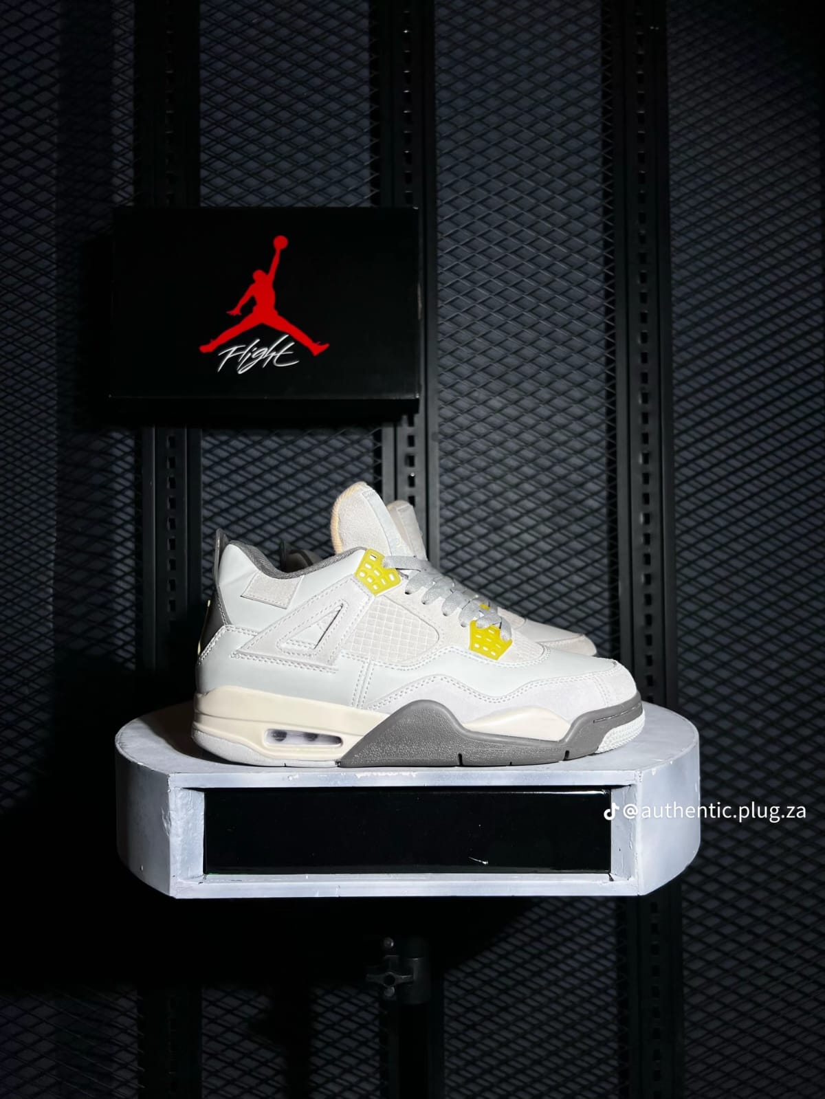 Air Jordan 4 Retro — Multi-Colourway Collection